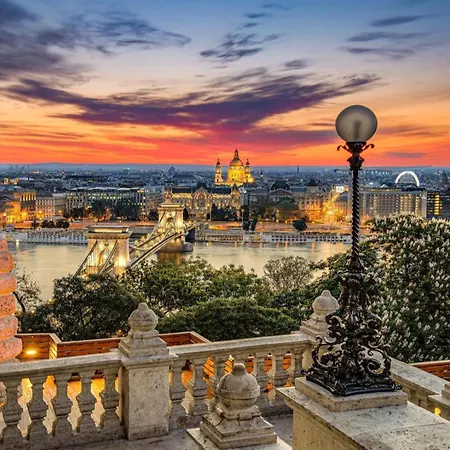 Lägenhet Premium By The Danube With Ac Budapest
