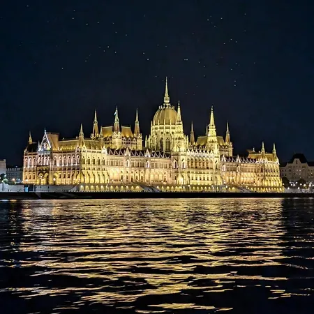 Premium By The Danube With Ac * Budapest
