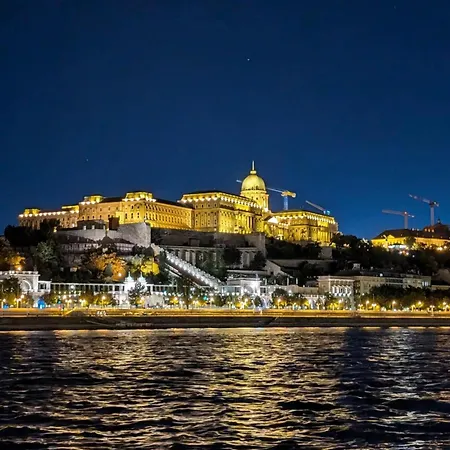 Premium By The Danube With Ac Διαμέρισμα *